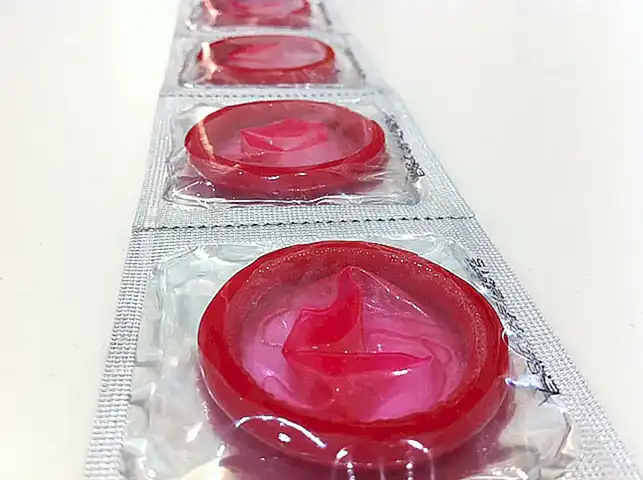 Alternativen zum Kondom für den Wasser-Sex