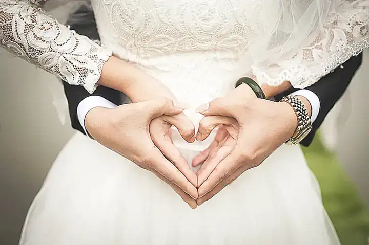 Die Hochzeit von Sadio Mané undAisha Tamba: Eine tiefgreifende Analyse einer modernen Liebesgeschichte im Kontext afrikanischer Traditionen und globaler Medienlandschaft