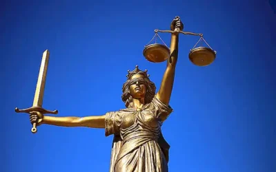 Die Welt der Justiz durch die Augen vonSimon Ulrich: Ein tiefgründiger Einblick in die Schweizer Strafrechtslandschaft