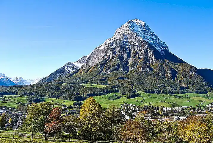 Glarus Tourismus und die Suche nach Lösungen