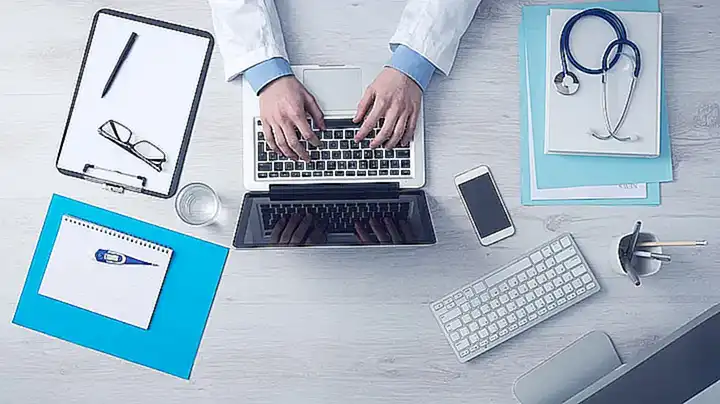 Medizinische Versorgung und Behandlung