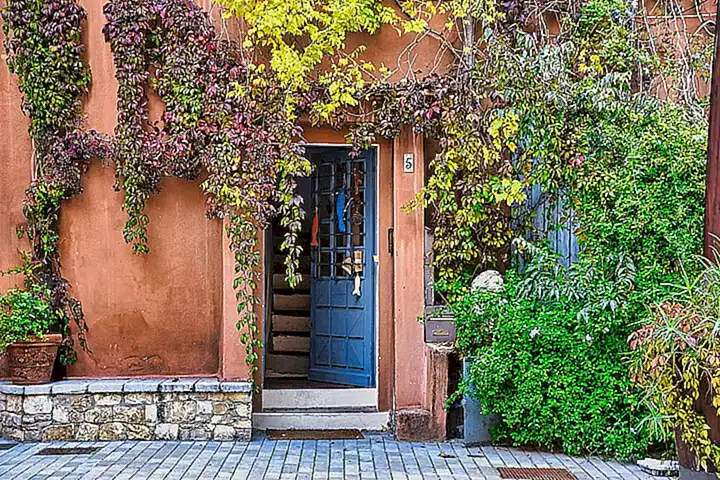 Psychologische Aspekte des Baus von Spite Houses