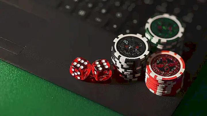 Vergleich verschiedener Schweizer Online-Casinos und deren Bonusangebote
